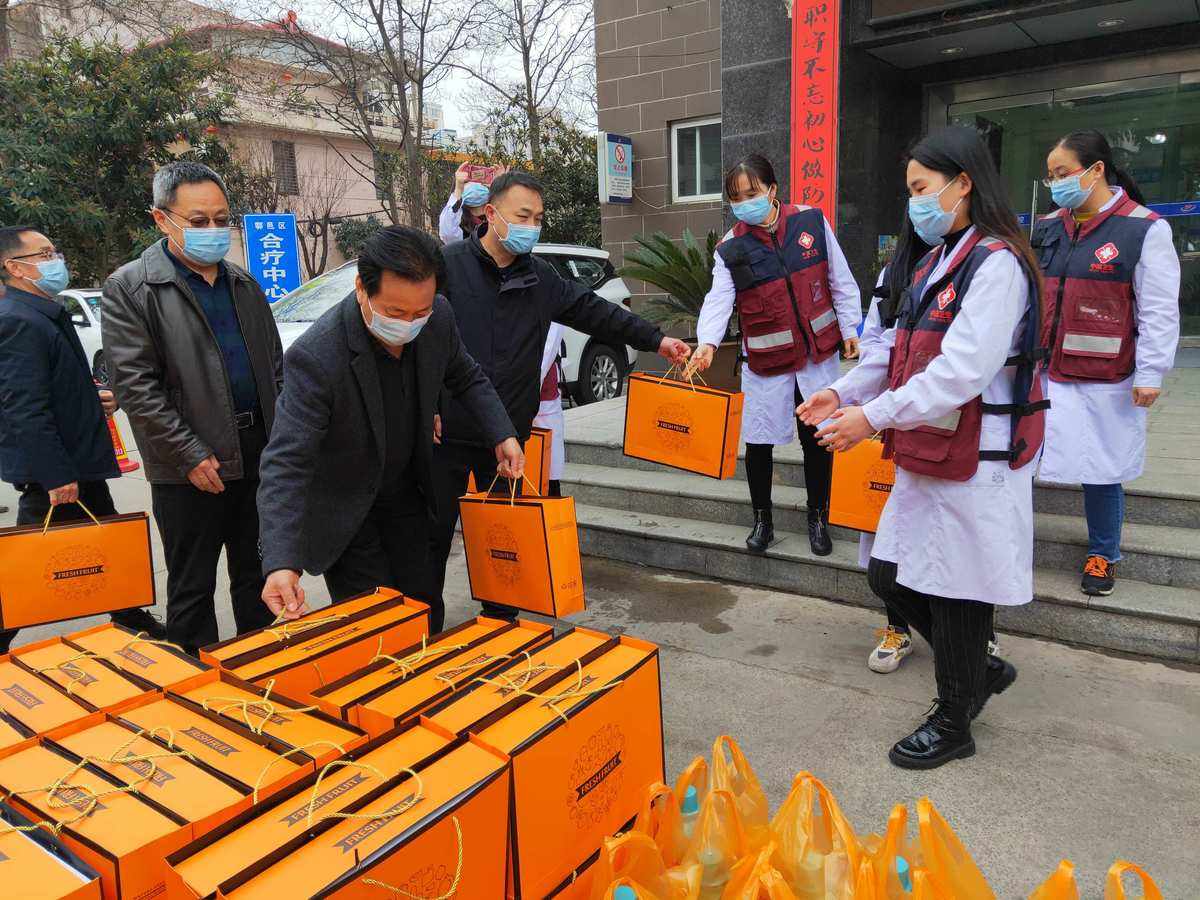 九游体育app-荷甲赛程吃紧，犹他爵士今晨强势反弹，目标明确，医务组通报恢复的简单介绍