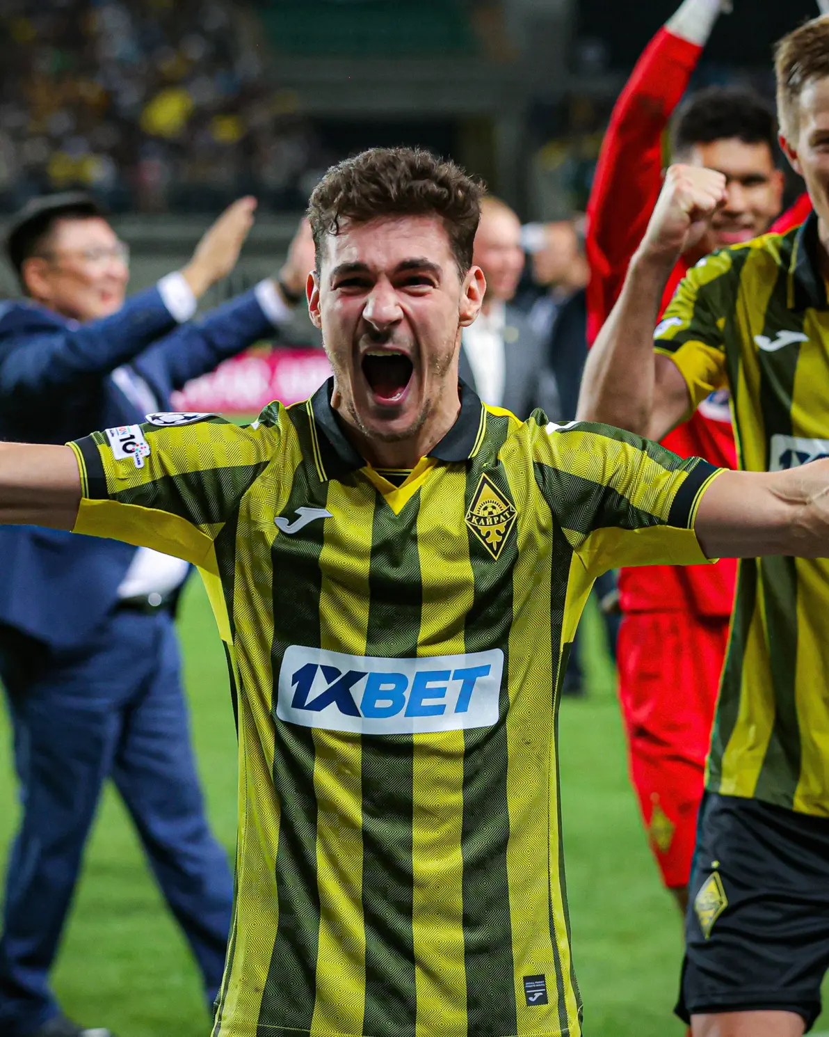 在线娱乐-关于欧超杯清晨再迎强敌，埃因霍温临场应变，主帅态度——气氛紧张，控场能力受关注的信息